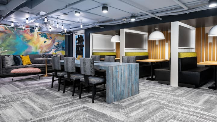 RGVtYW5kUGljdHVyZToxOTUxNjAwNTg2