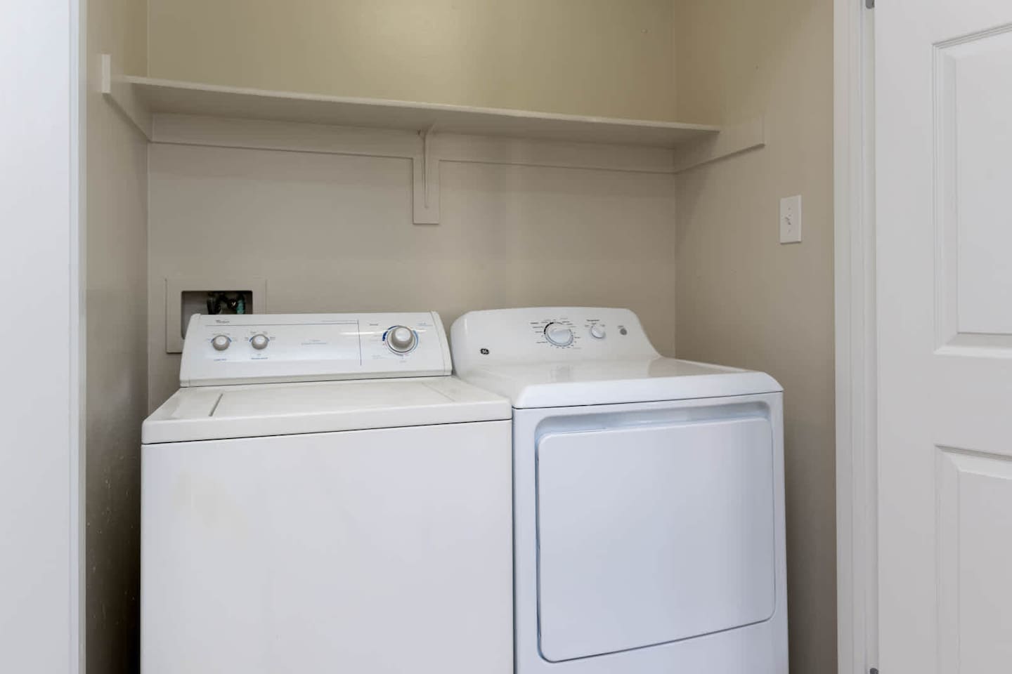 , an Airbnb-friendly apartment in San Diego, CA