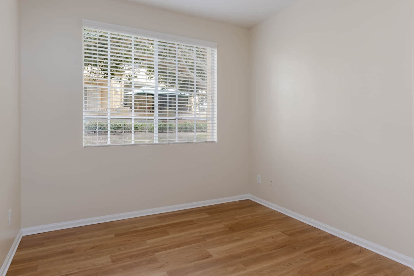, an Airbnb-friendly apartment in San Diego, CA
