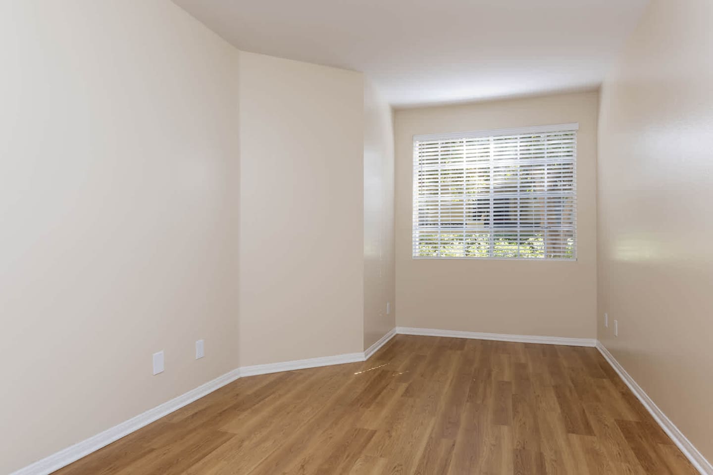 , an Airbnb-friendly apartment in San Diego, CA