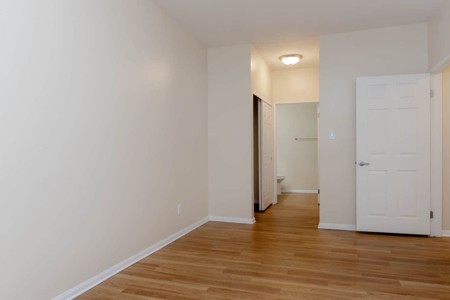 , an Airbnb-friendly apartment in San Diego, CA