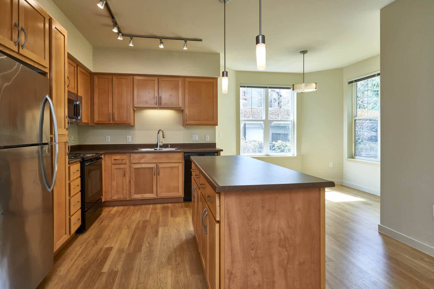, an Airbnb-friendly apartment in Mill Creek, WA