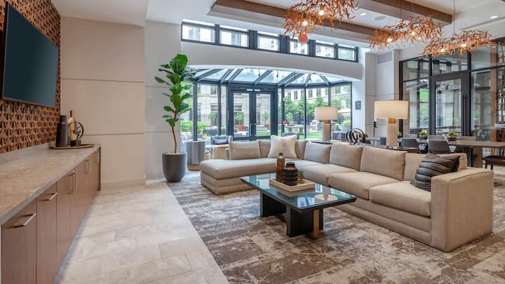 RGVtYW5kUGljdHVyZToxOTUxOTgzNTA4