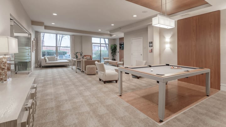 RGVtYW5kUGljdHVyZToxOTUxNTk1OTcz