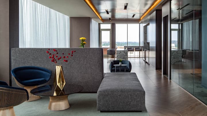 RGVtYW5kUGljdHVyZToxOTUxOTgwMzc1