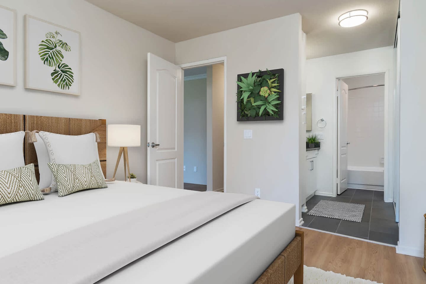 , an Airbnb-friendly apartment in San Diego, CA