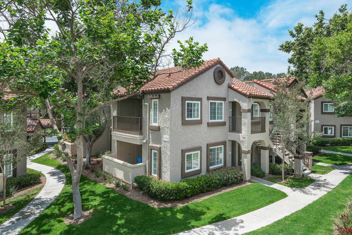 , an Airbnb-friendly apartment in San Diego, CA