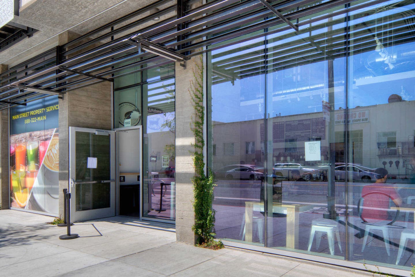 , an Airbnb-friendly apartment in San Francisco, CA