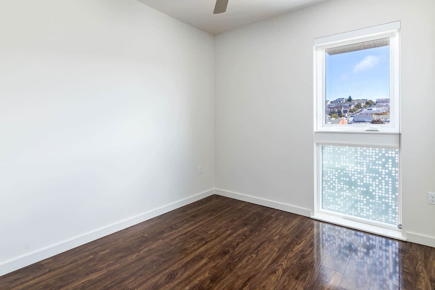 , an Airbnb-friendly apartment in San Francisco, CA