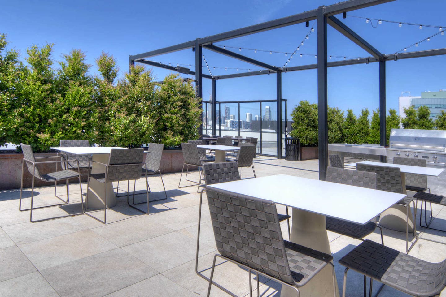 , an Airbnb-friendly apartment in San Francisco, CA