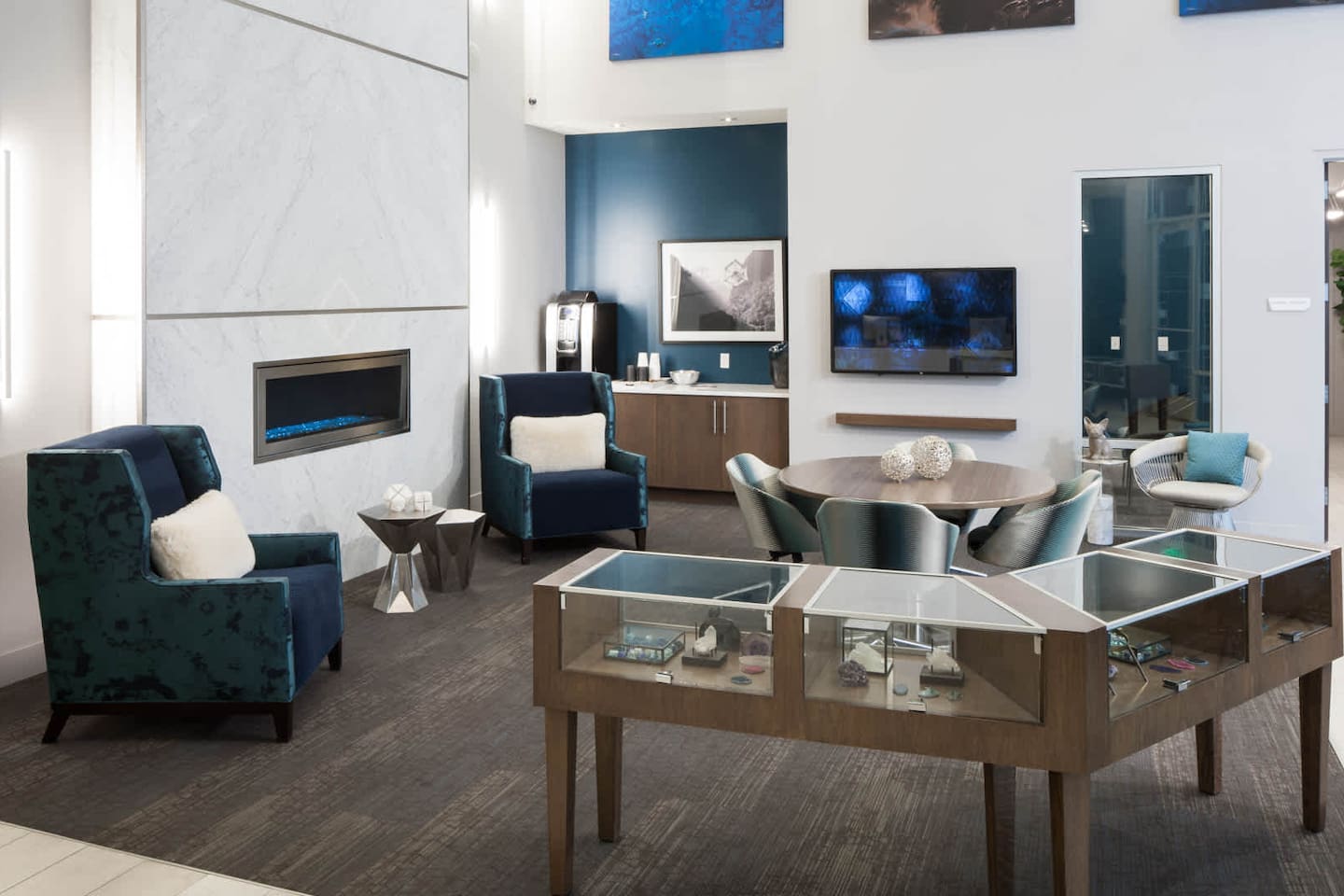 , an Airbnb-friendly apartment in Denver, CO