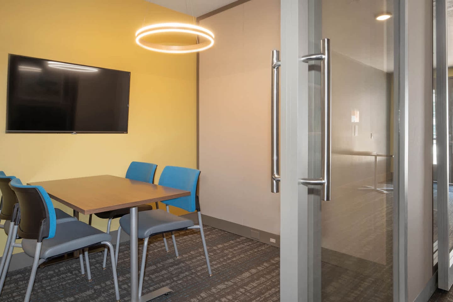 , an Airbnb-friendly apartment in Denver, CO