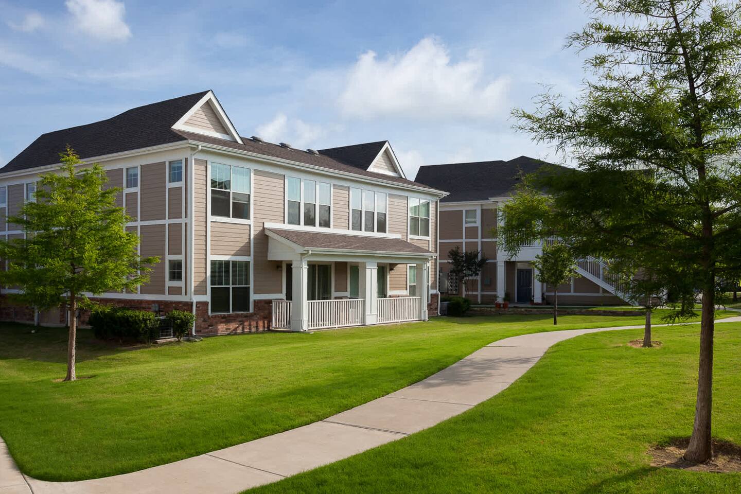 , an Airbnb-friendly apartment in Plano, TX