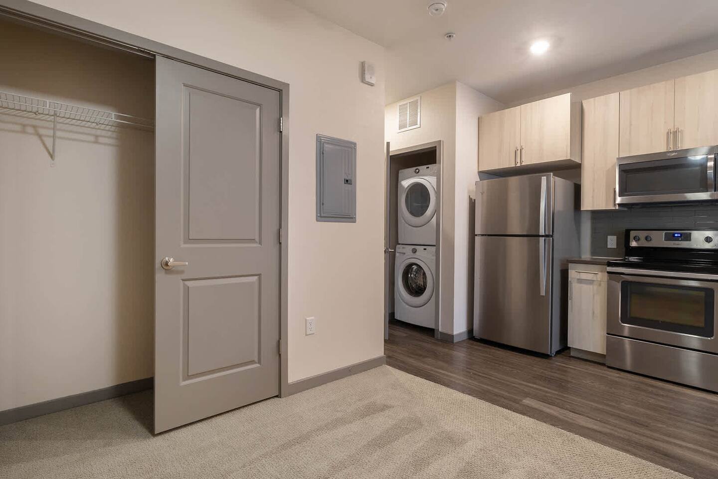 , an Airbnb-friendly apartment in Denver, CO