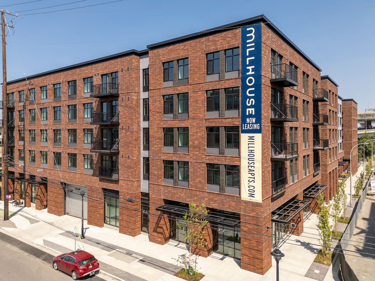 , an Airbnb-friendly apartment in Portland, OR