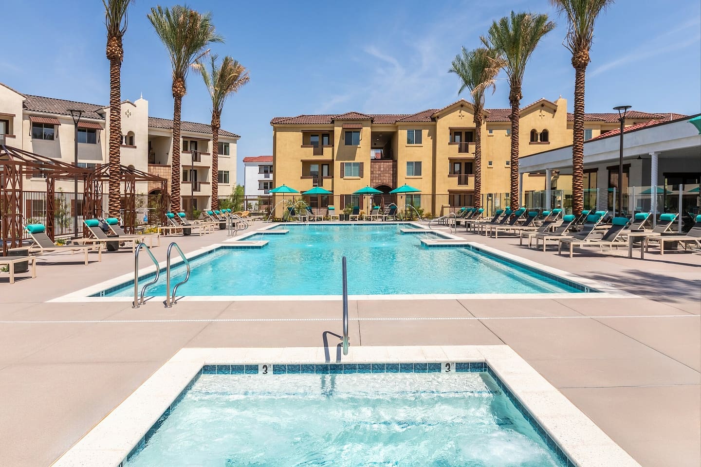 , an Airbnb-friendly apartment in Peoria, AZ