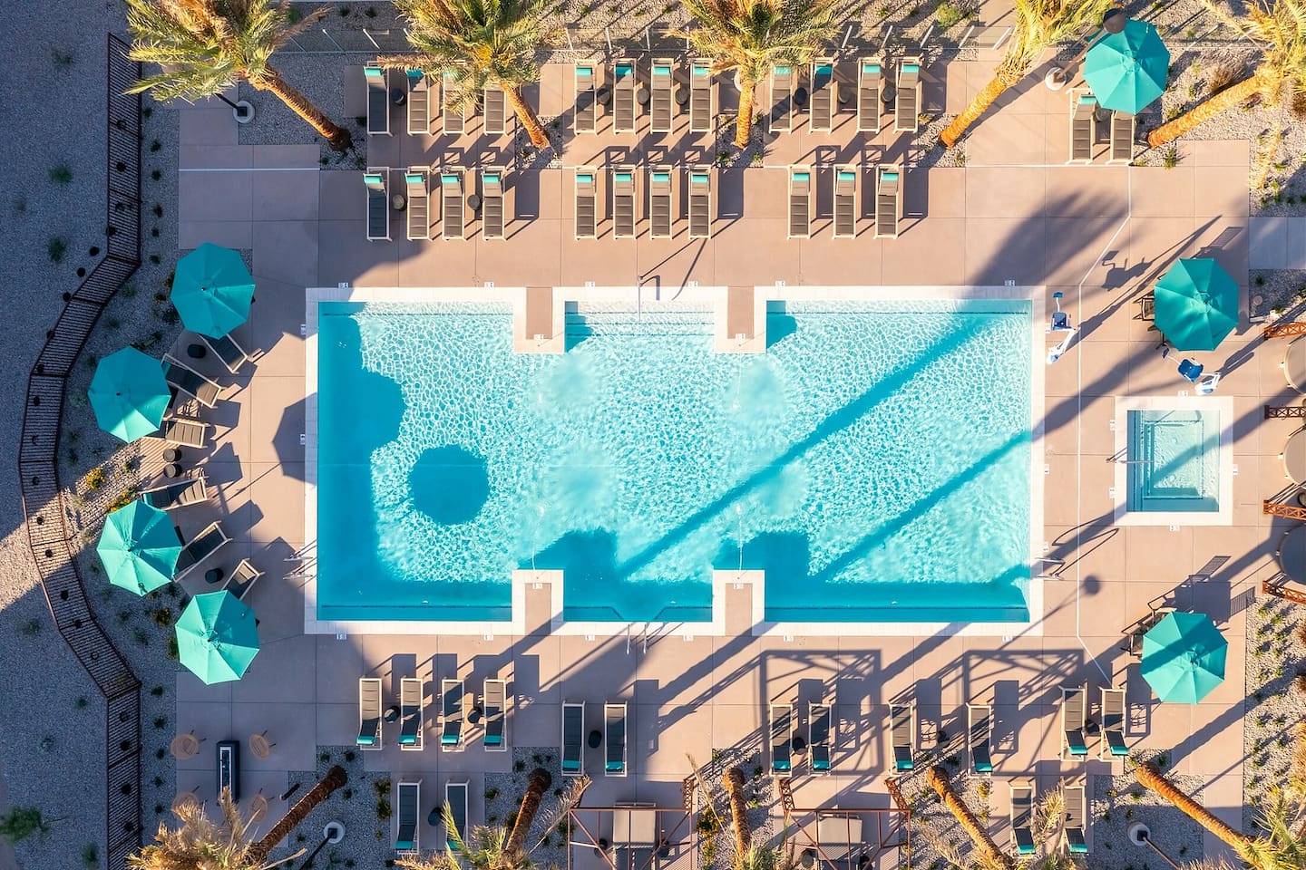 , an Airbnb-friendly apartment in Peoria, AZ
