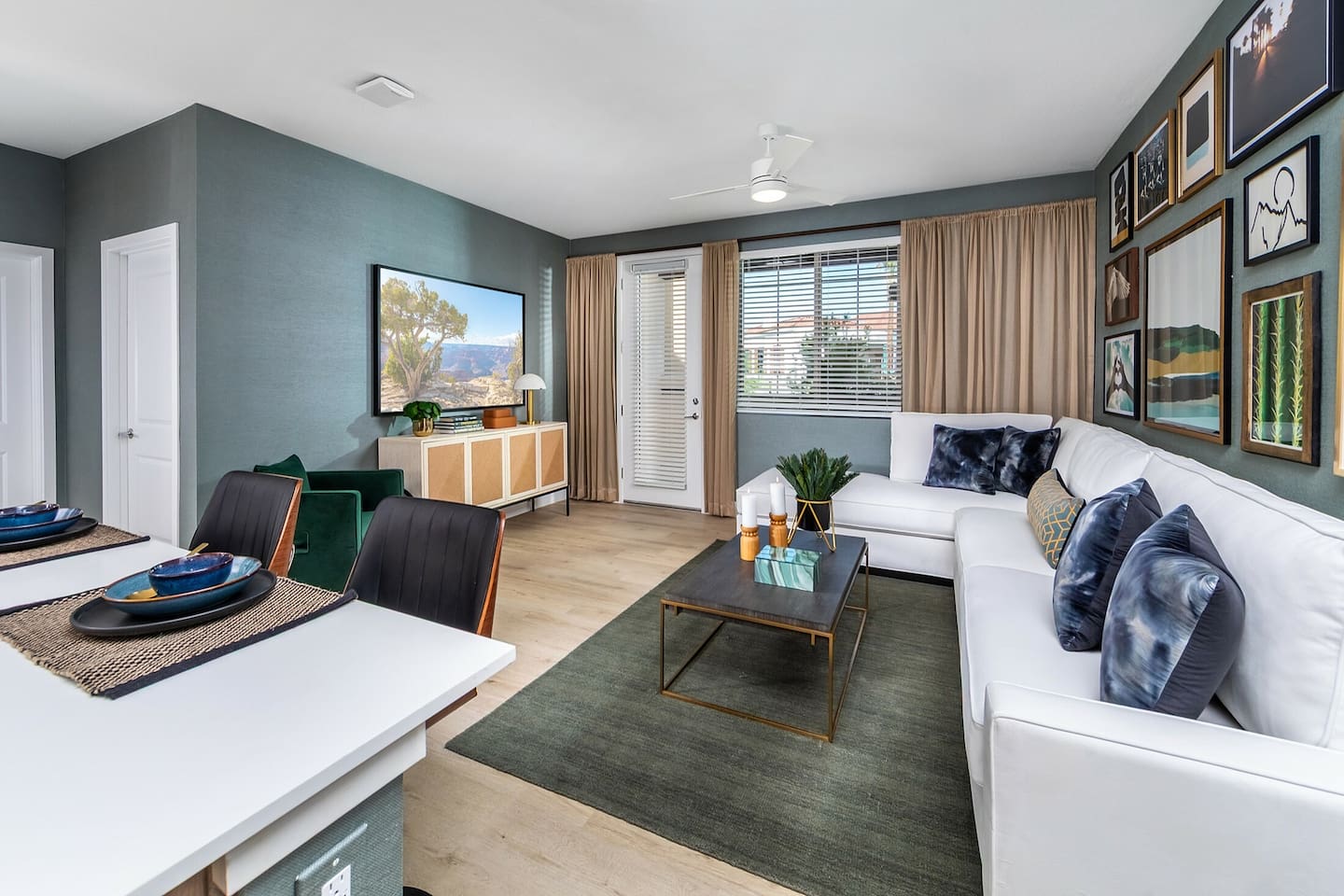 , an Airbnb-friendly apartment in Peoria, AZ