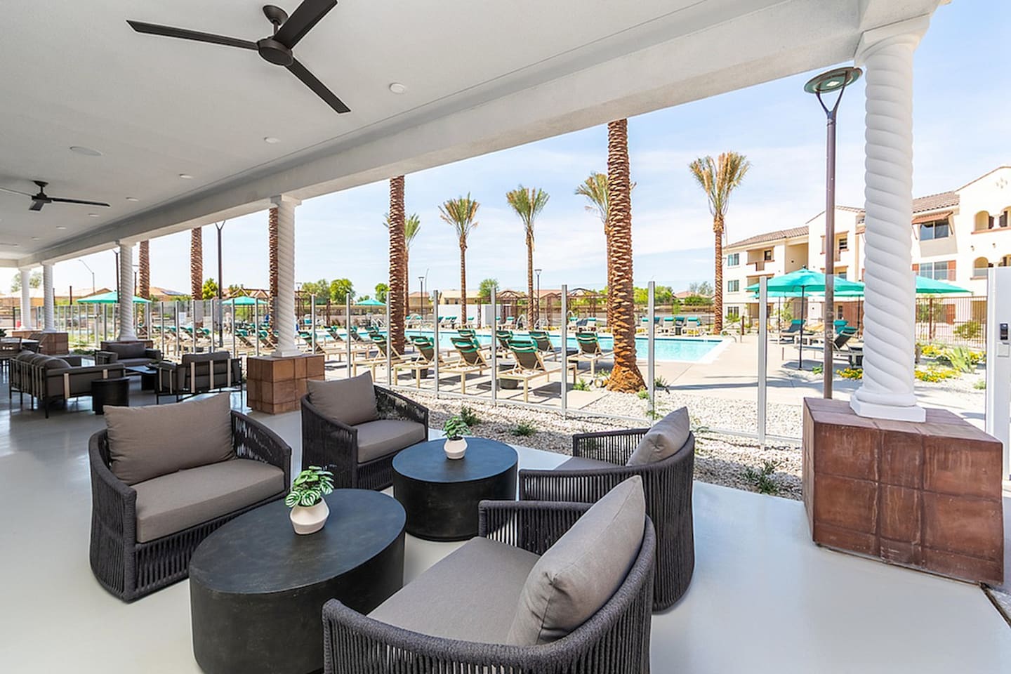 , an Airbnb-friendly apartment in Peoria, AZ