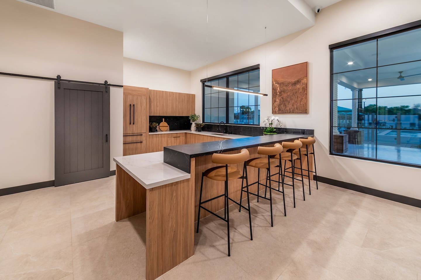 , an Airbnb-friendly apartment in Peoria, AZ