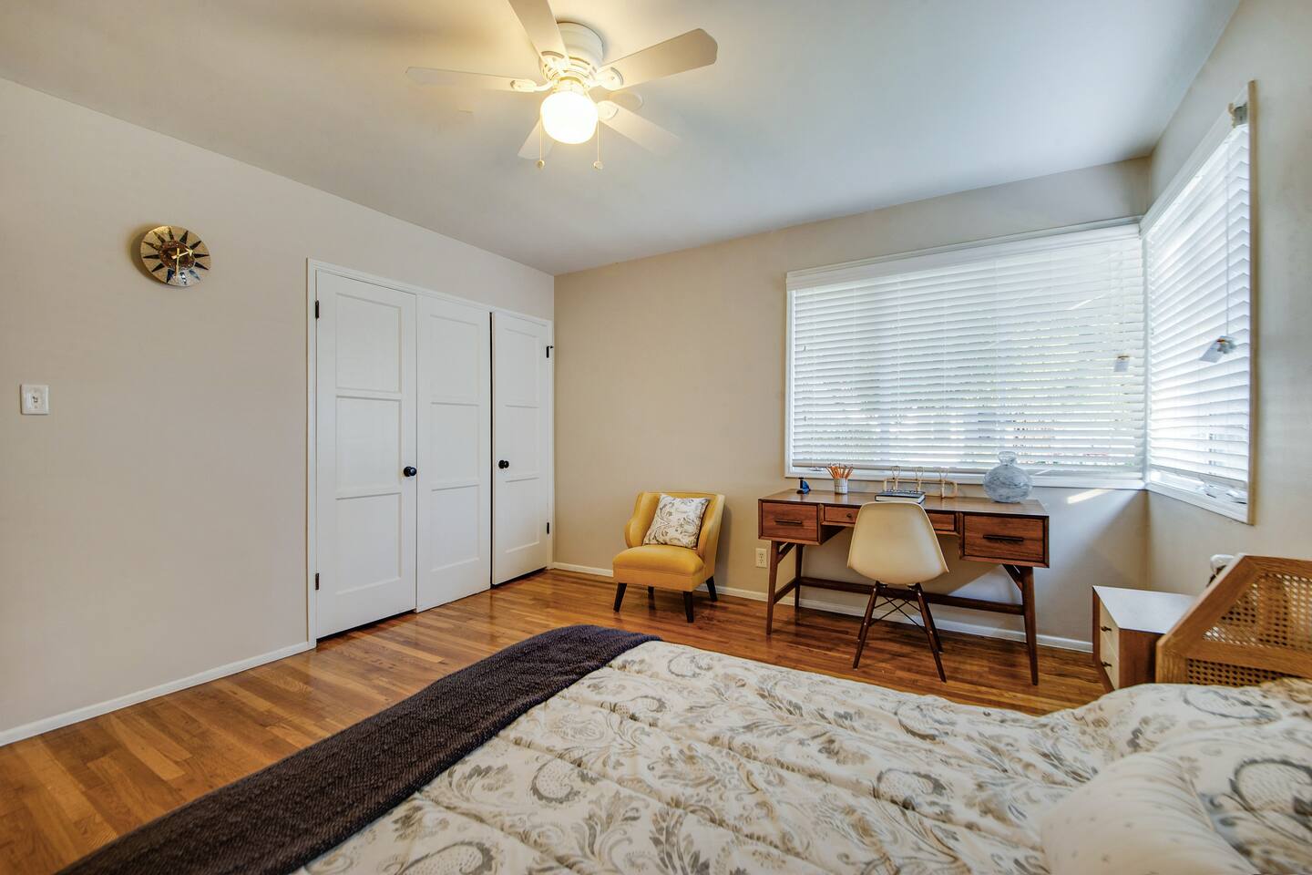 , an Airbnb-friendly apartment in Sherman Oaks, CA