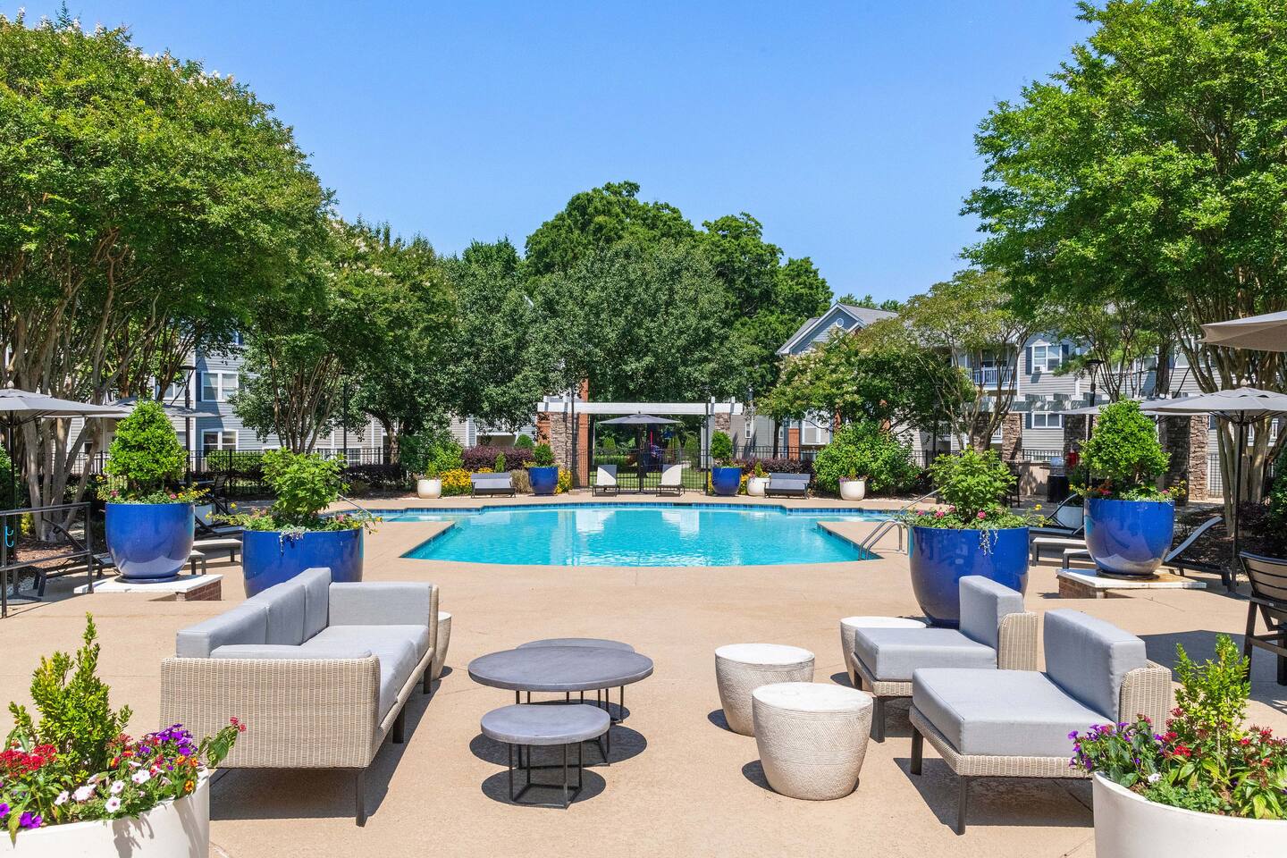 , an Airbnb-friendly apartment in Charlotte, NC