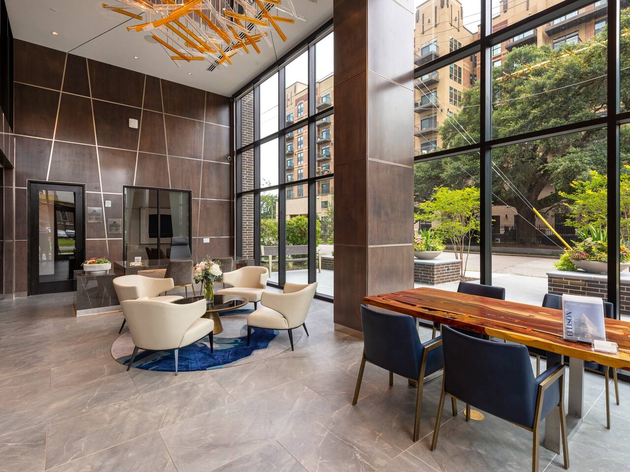 Alternate view of Ellison Heights, an Airbnb-friendly apartment in Houston, TX