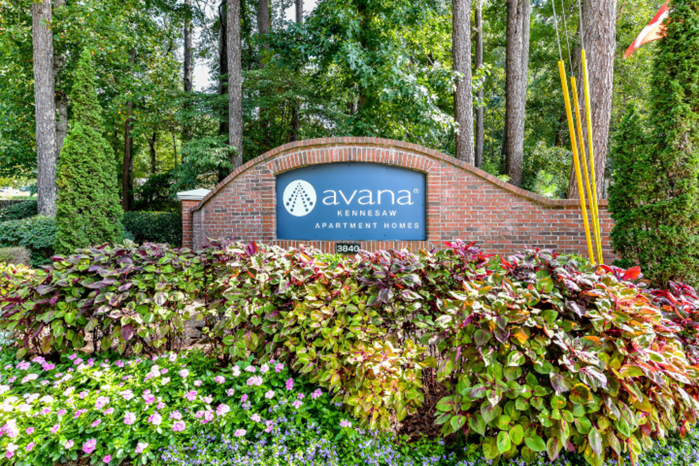 , an Airbnb-friendly apartment in Kennesaw, GA