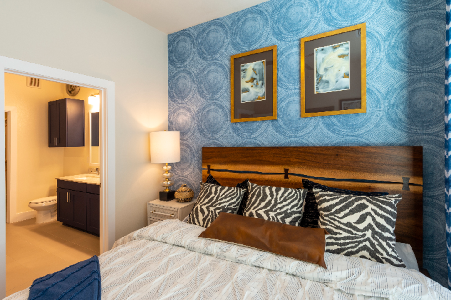 , an Airbnb-friendly apartment in Houston, TX
