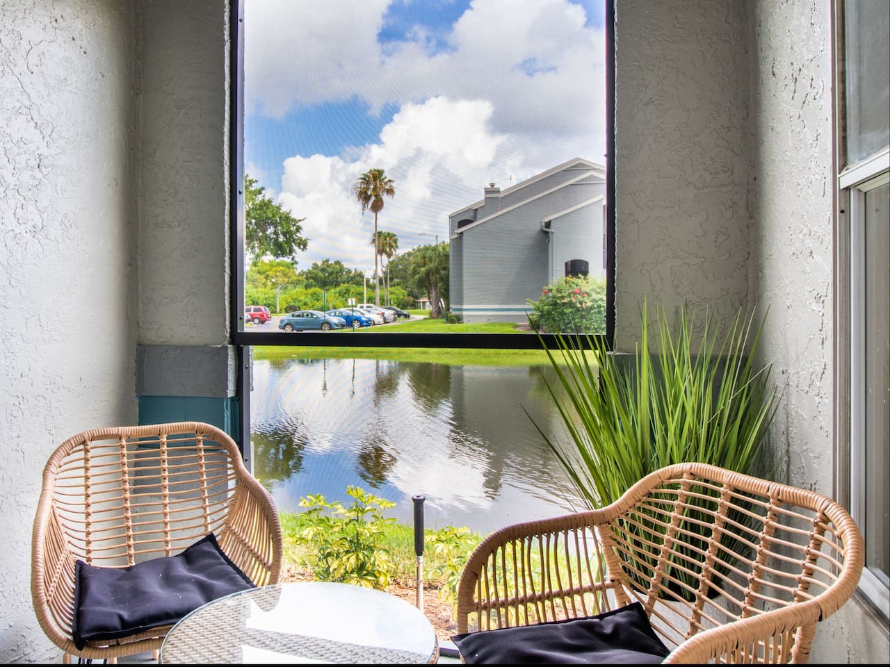 , an Airbnb-friendly apartment in Tampa, FL