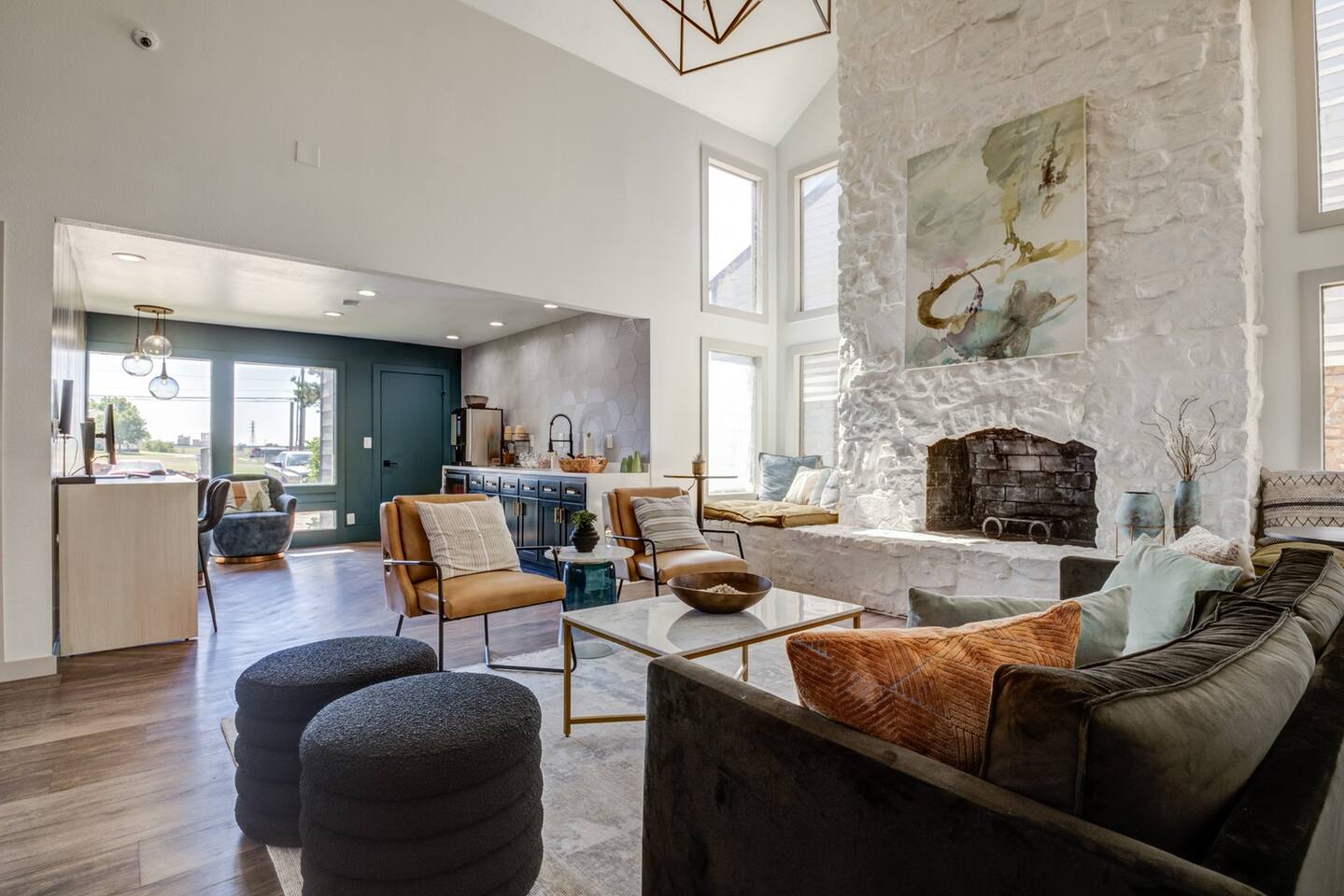 , an Airbnb-friendly apartment in Oklahoma City, OK