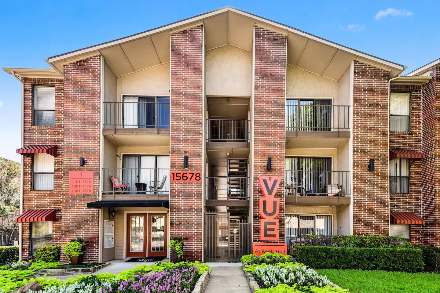 , an Airbnb-friendly apartment in Dallas, TX