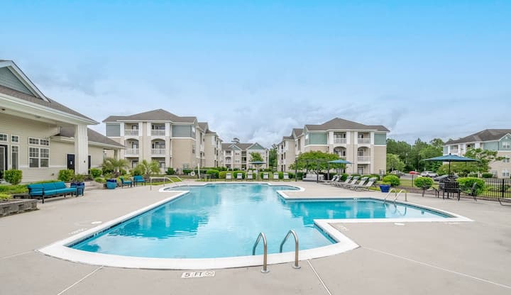 RGVtYW5kUGljdHVyZToxOTc2MzUyMzI0