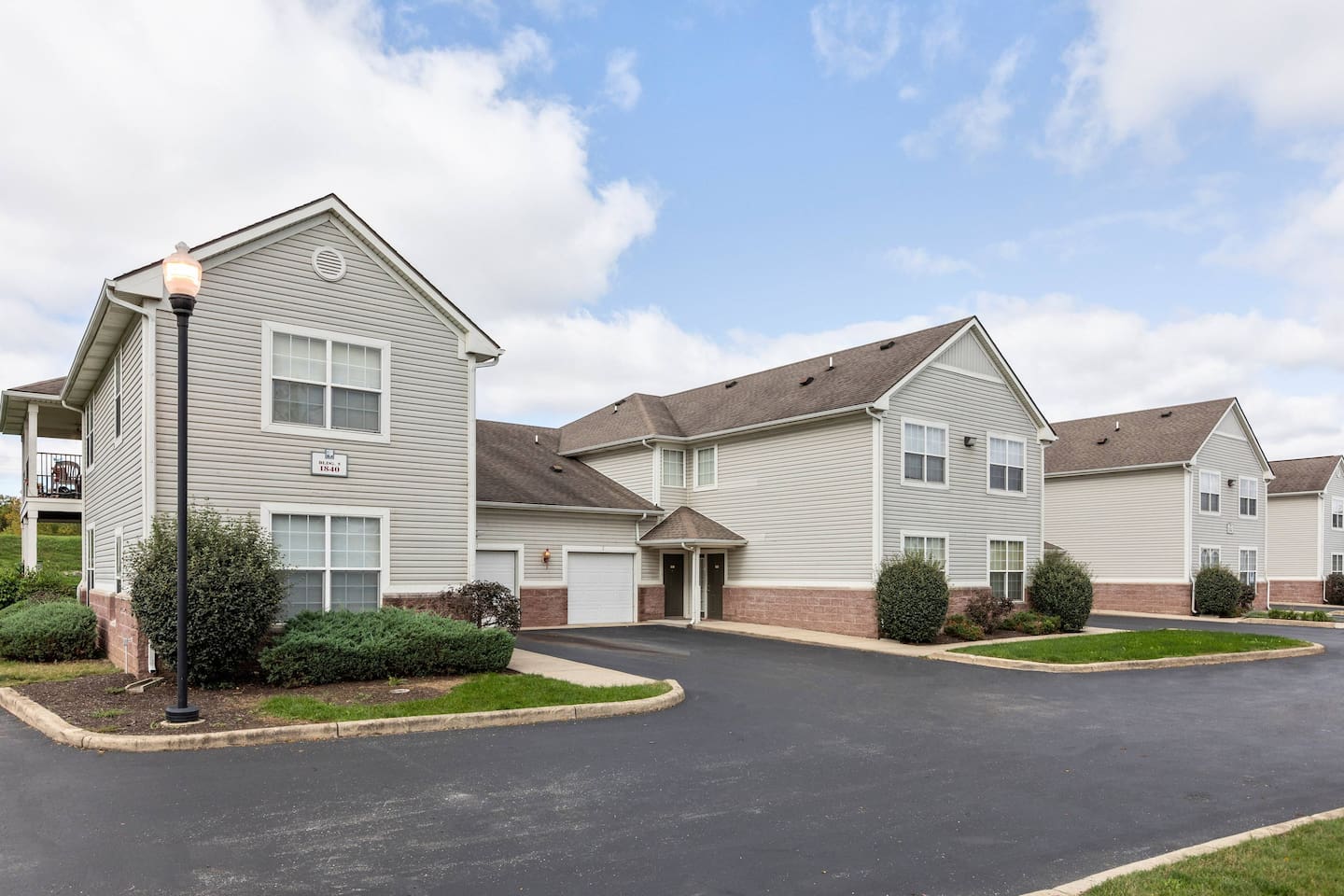 , an Airbnb-friendly apartment in Indianapolis, IN