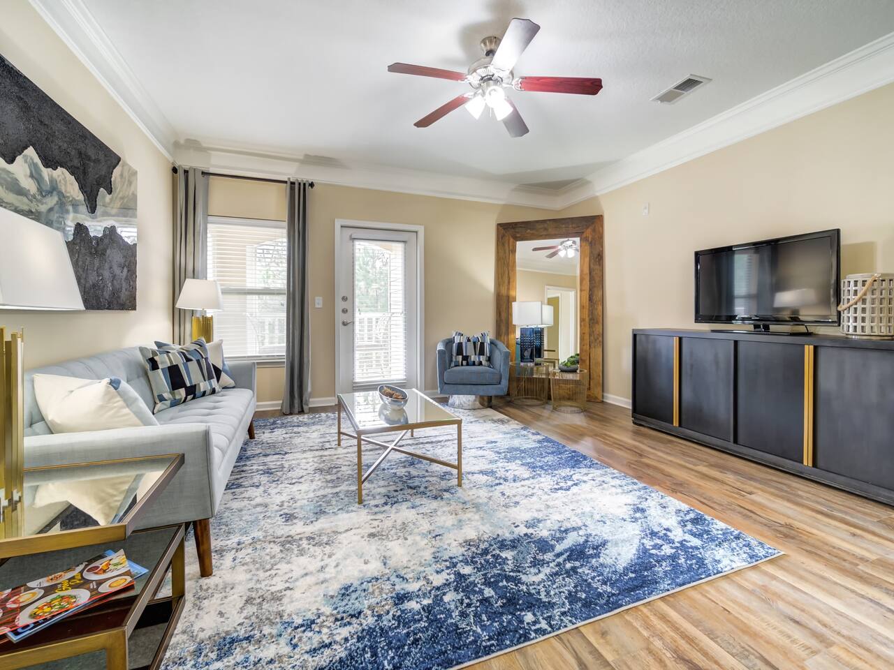 , an Airbnb-friendly apartment in Raleigh, NC