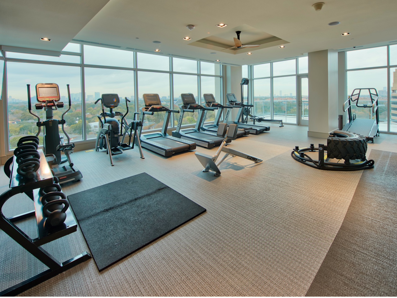 , an Airbnb-friendly apartment in Houston, TX