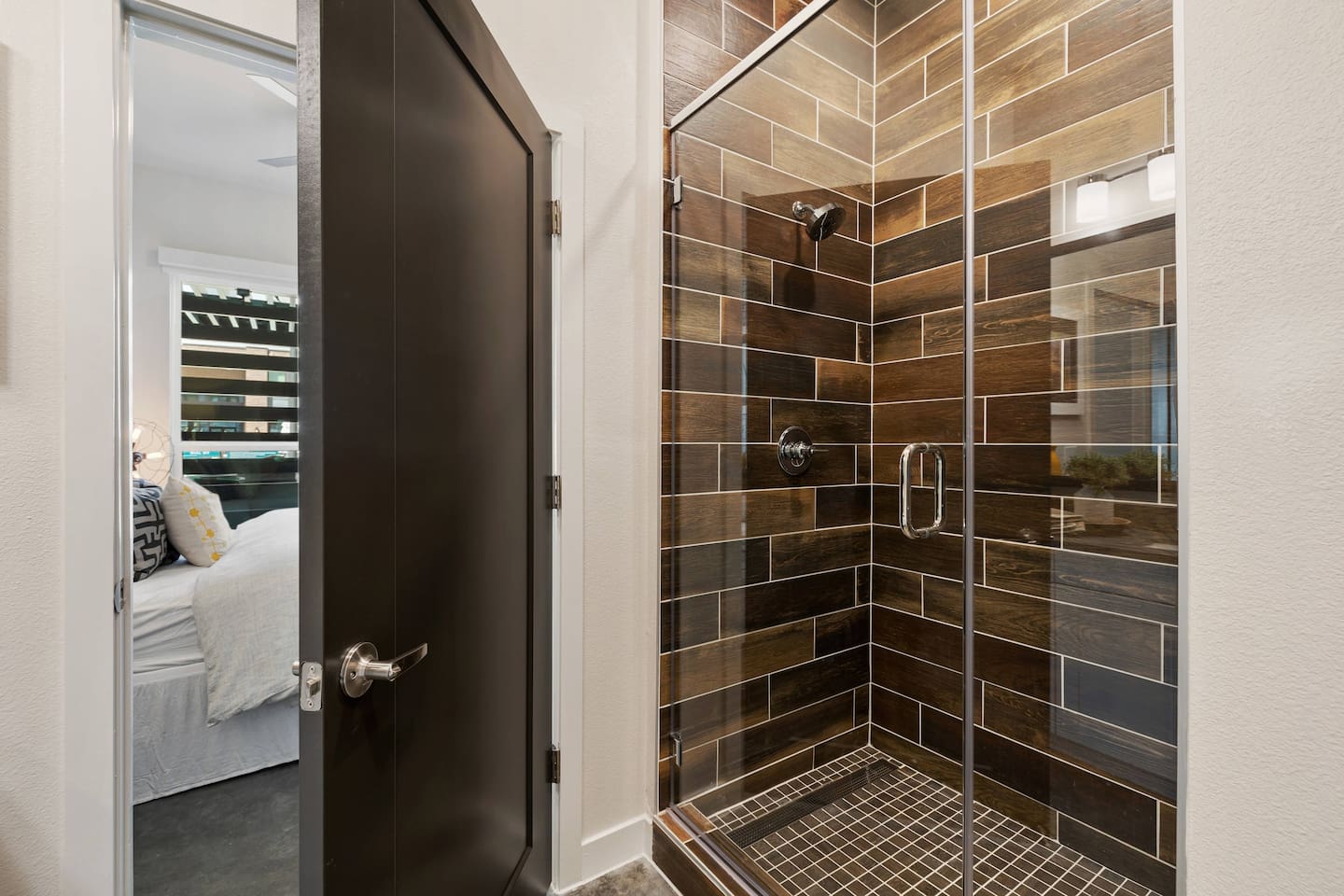 , an Airbnb-friendly apartment in Houston, TX