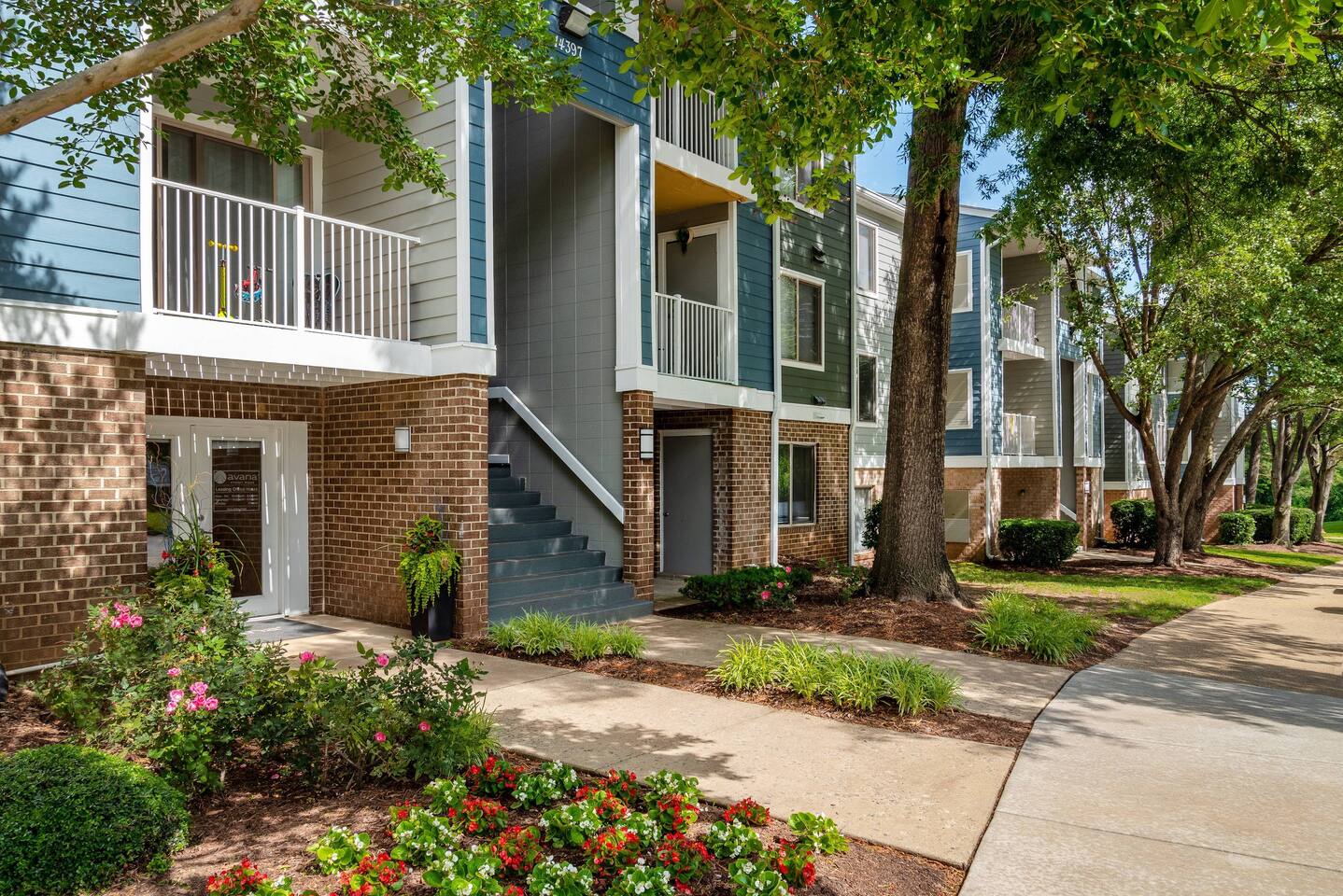 , an Airbnb-friendly apartment in Woodbridge, VA