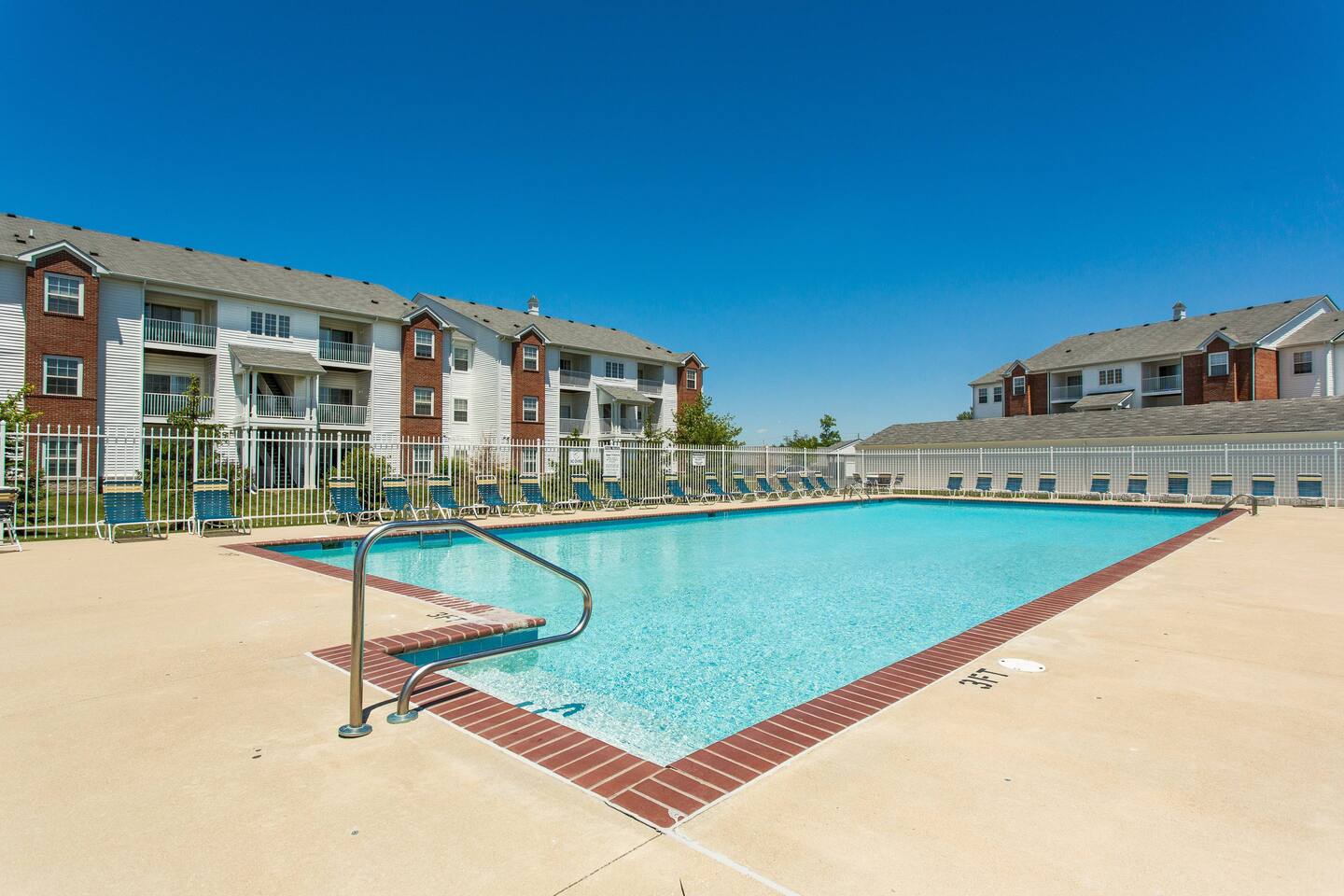 Exterior of Harrison Place, an Airbnb-friendly apartment in Indianapolis, IN