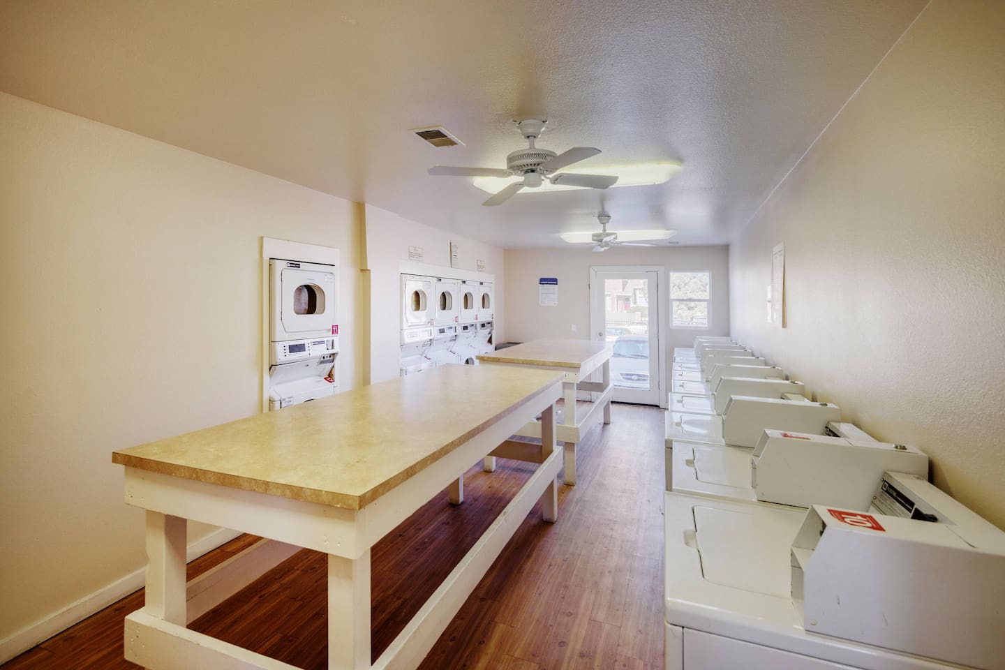 , an Airbnb-friendly apartment in Aurora, CO