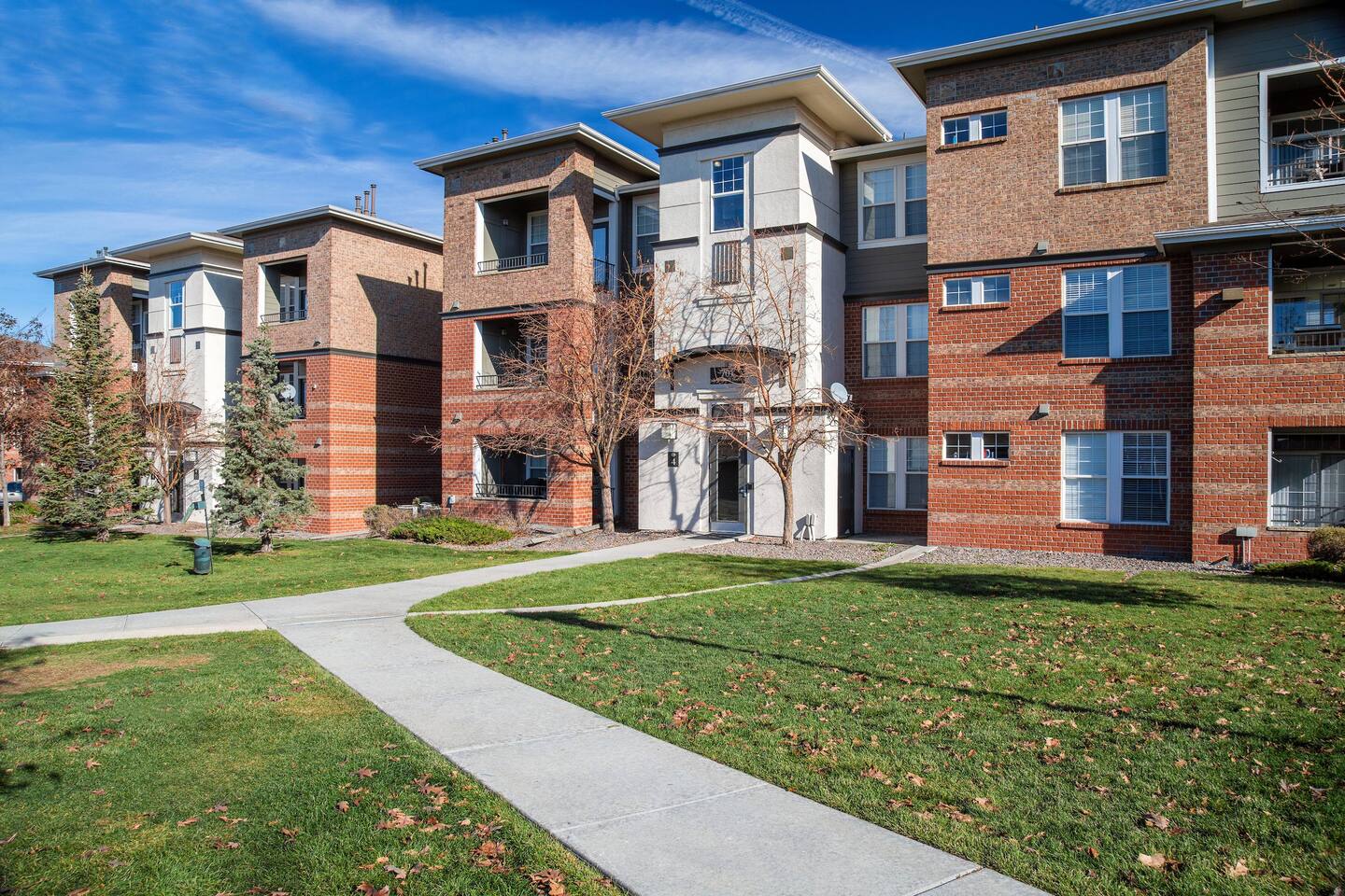 , an Airbnb-friendly apartment in Aurora, CO