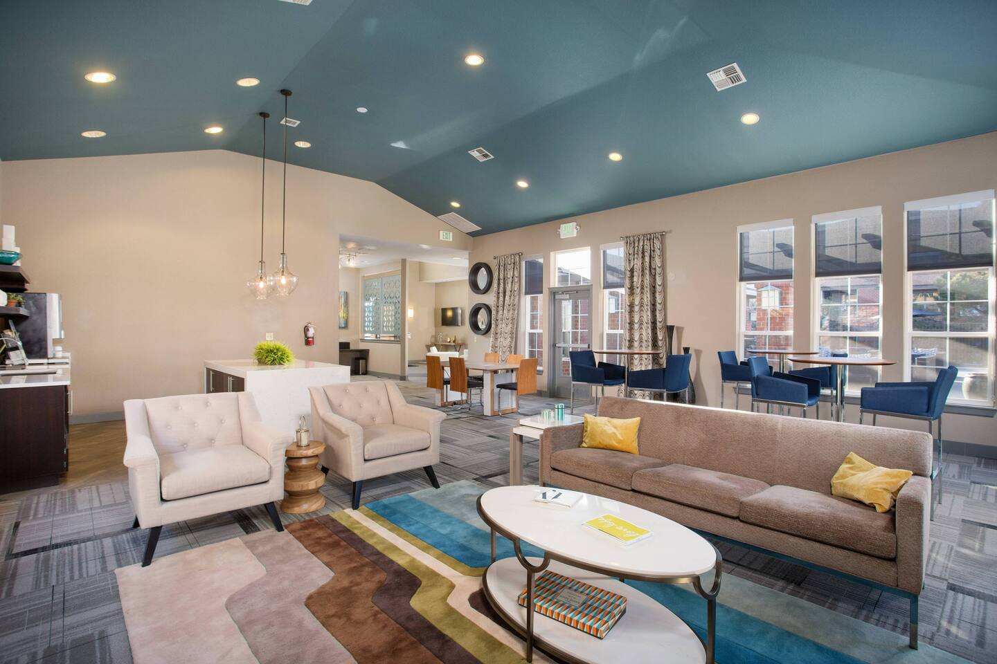 Alternate view of Bristol Village, an Airbnb-friendly apartment in Aurora, CO