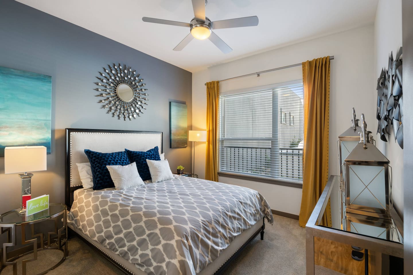 , an Airbnb-friendly apartment in Dallas, TX