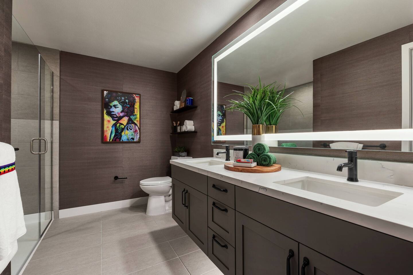 , an Airbnb-friendly apartment in San Diego, CA