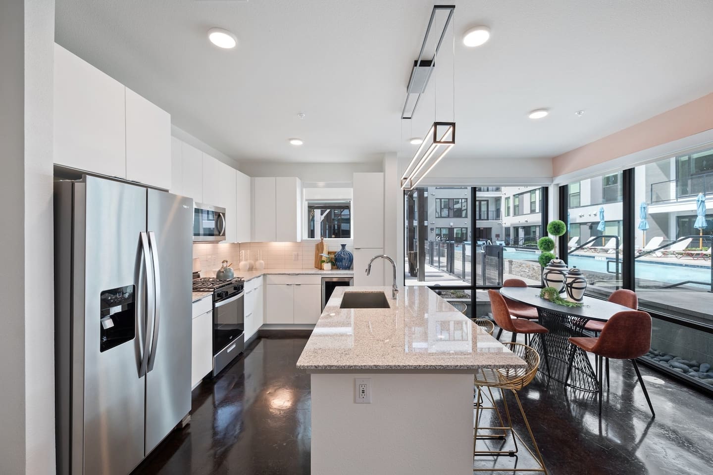 , an Airbnb-friendly apartment in Houston, TX