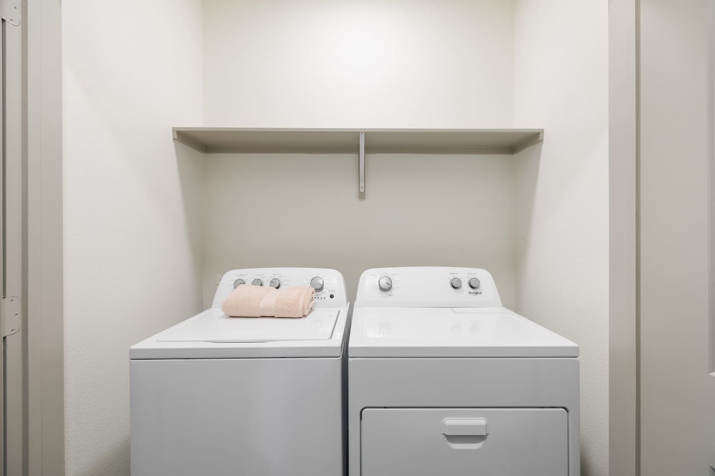 , an Airbnb-friendly apartment in Houston, TX