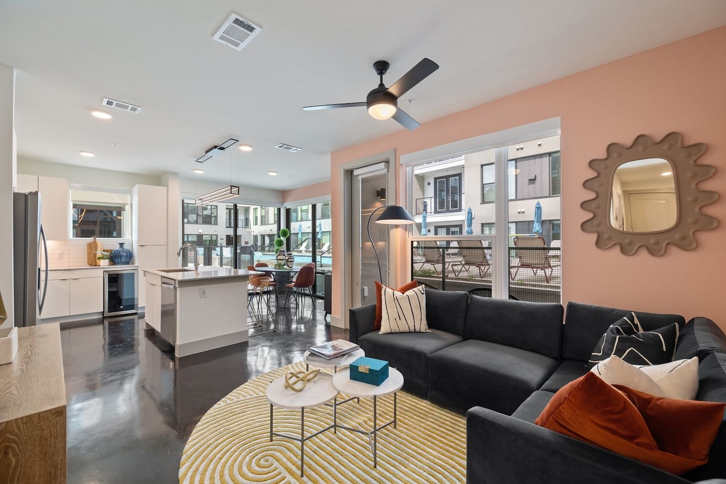 , an Airbnb-friendly apartment in Houston, TX