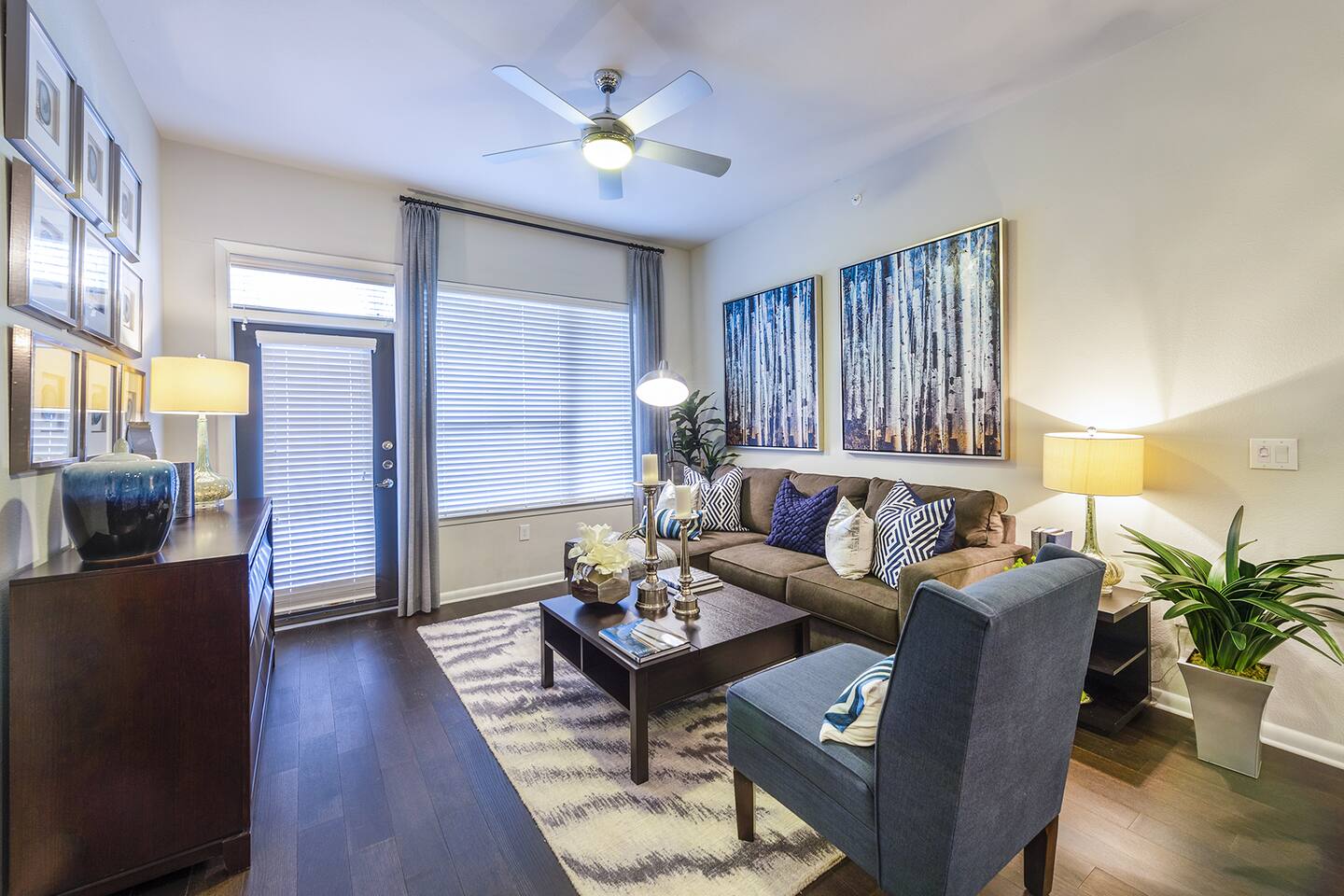 , an Airbnb-friendly apartment in Houston, TX