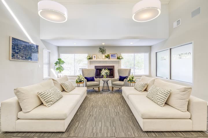 RGVtYW5kUGljdHVyZToxOTQzMTA0Mjcy