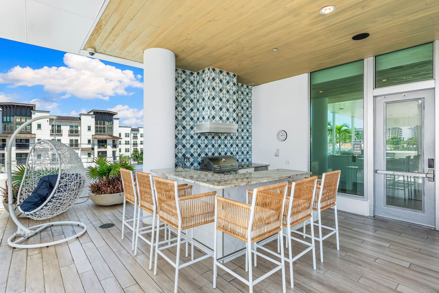 , an Airbnb-friendly apartment in Sarasota, FL